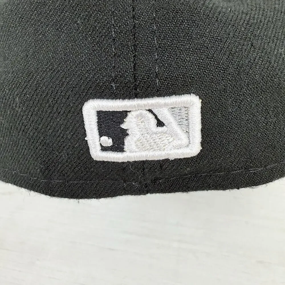 Chicago‎ White Sox Hat Cap Fitted Mens 7 1/8 Black MLB Baseball New Era On Field - Picture 5 of 11